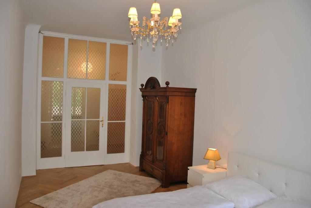 Schoenbrunn Park Apartement Vienna Bilik gambar